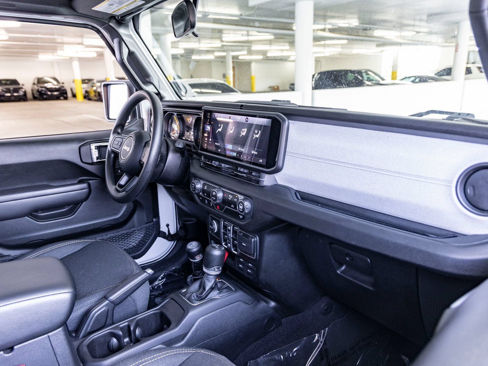 Used 2025 Jeep Wrangler Unlimited Sport AWD/4WD image 33