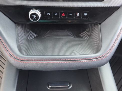 Used 2025 Ford Explorer ST-Line AWD/4WD image 21