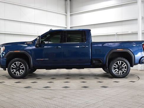 Used 2021 GMC Sierra 2500 AT4 w/ AT4 Premium Plus Package AWD/4WD image 4