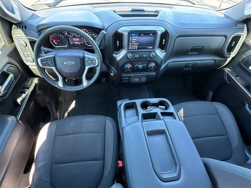 Used 2021 Chevrolet Silverado 1500 RST image 23