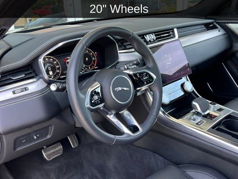 Used 2024 Jaguar XF R-Dynamic SE AWD/4WD image 9