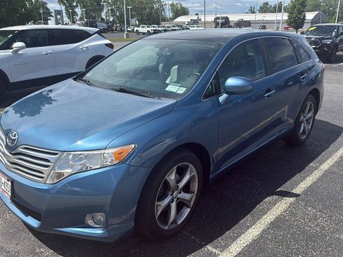 Used 2012 Toyota Venza Limited AWD/4WD image 4