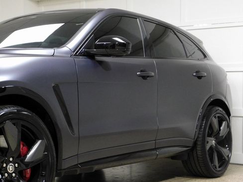 Used 2024 Jaguar F-PACE SVR image 17