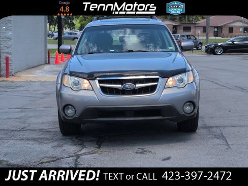 Used 2008 Subaru Outback 2.5i Limited AWD/4WD image 2