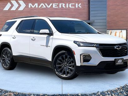 Used 2023 Chevrolet Traverse RS