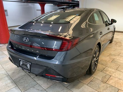 Used 2023 Hyundai Sonata Limited FWD image 9