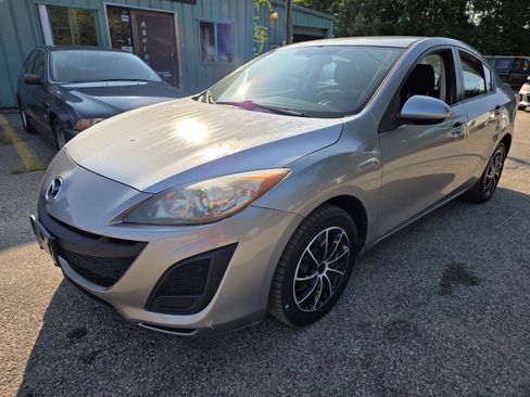Used 2011 MAZDA MAZDA3 i Sport FWD image 3