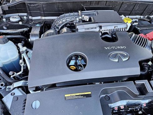 New 2025 INFINITI QX50 Luxe image 18