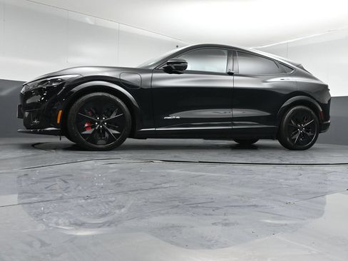 Certified 2025 Ford Mustang Mach-E GT AWD/4WD image 38