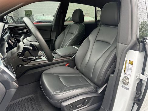 Used 2022 Audi Q8 Premium Plus AWD/4WD image 30
