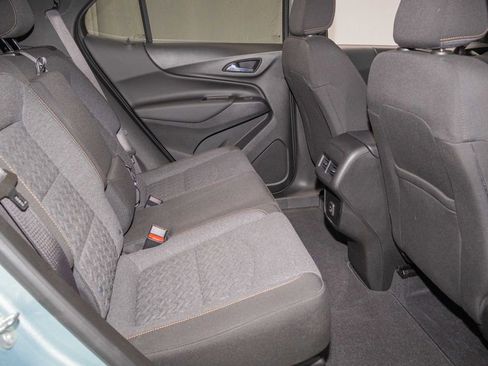 Used 2022 Chevrolet Equinox LT AWD/4WD image 14
