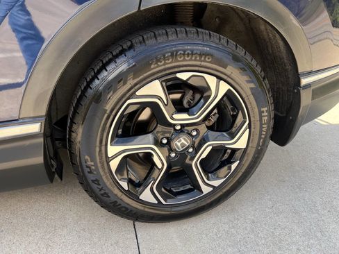 Used 2017 Honda CR-V Touring image 32