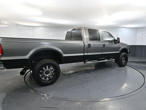Used 2002 Ford F350 Lariat image 4