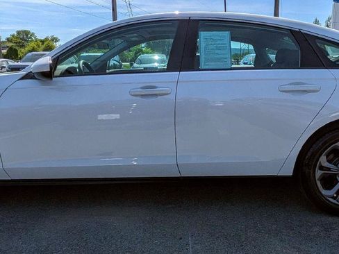 Certified 2023 Honda Accord EX image 7