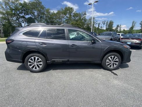 Used 2025 Subaru Outback Premium w/ Popular Package #1 image 27