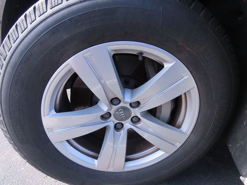 Used 2019 Audi Q7 2.0T Premium Plus w/ Premium Plus Package image 15