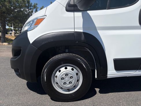 Used 2023 RAM ProMaster 2500 FWD image 10