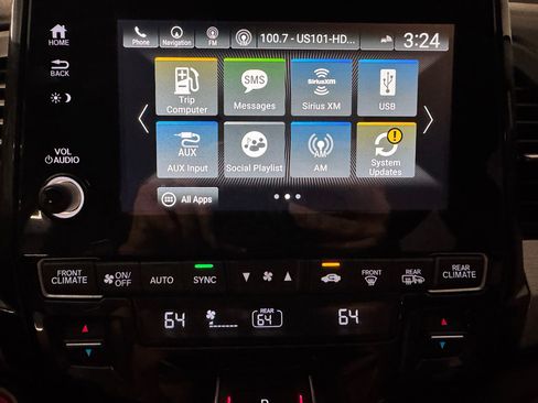 Used 2018 Honda Odyssey Touring image 34
