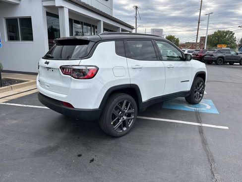 New 2026 Jeep Compass Limited image 2