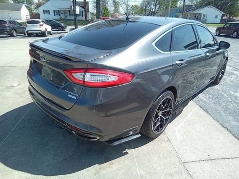 Used 2016 Ford Fusion Titanium image 7