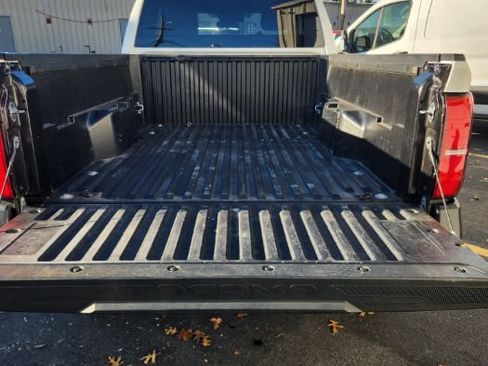 Used 2024 Toyota Tacoma SR image 4