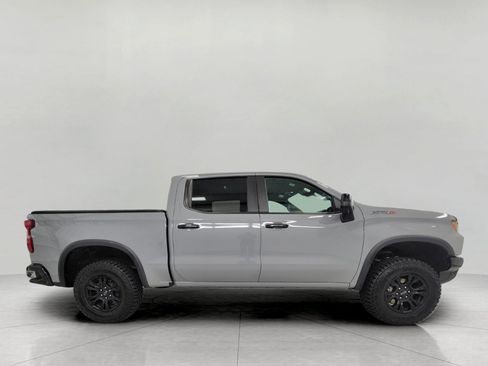 Used 2024 Chevrolet Silverado 1500 ZR2 w/ Technology Package AWD/4WD image 38