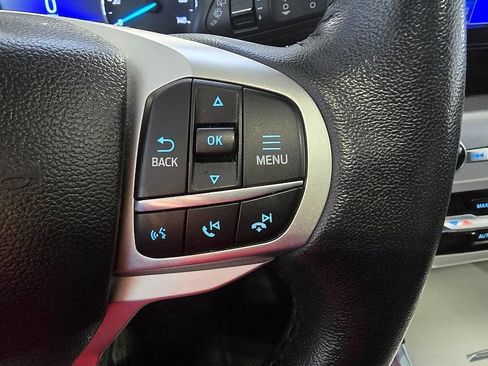 Used 2022 Ford Explorer XLT w/ Equipment Group 202A image 16