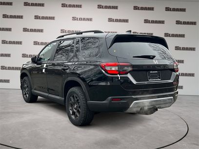 New 2025 Honda Pilot TrailSport