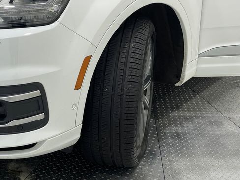 Used 2019 Audi Q7 3.0T Premium Plus w/ Premium Plus Package image 39