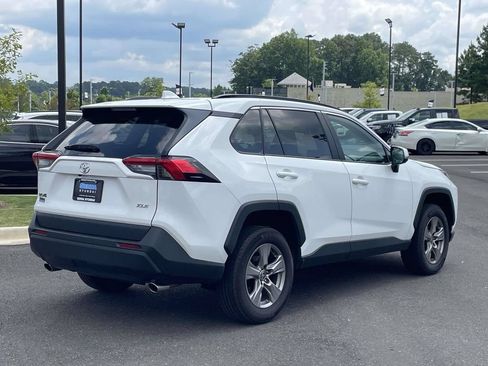 Used 2024 Toyota RAV4 XLE FWD image 3