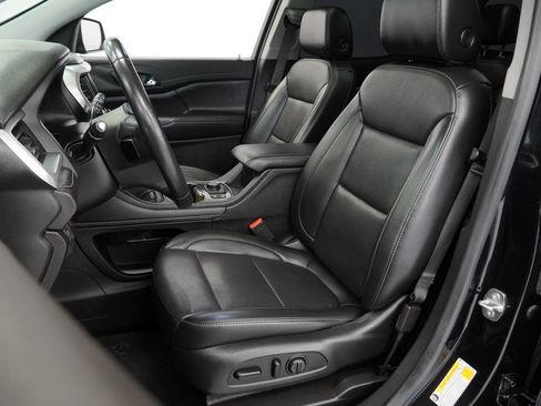 Used 2021 GMC Acadia SLT AWD/4WD image 15