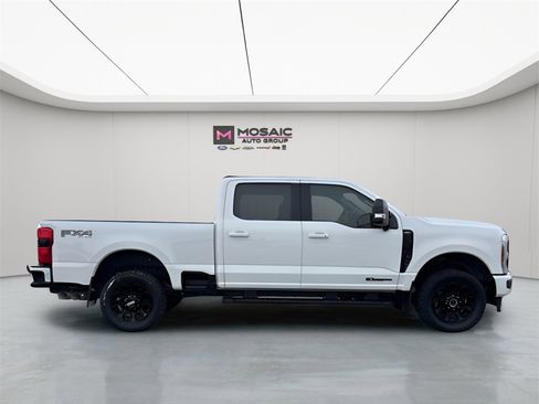 Used 2026 Ford F350 Lariat w/ Black Appearance Package image 8