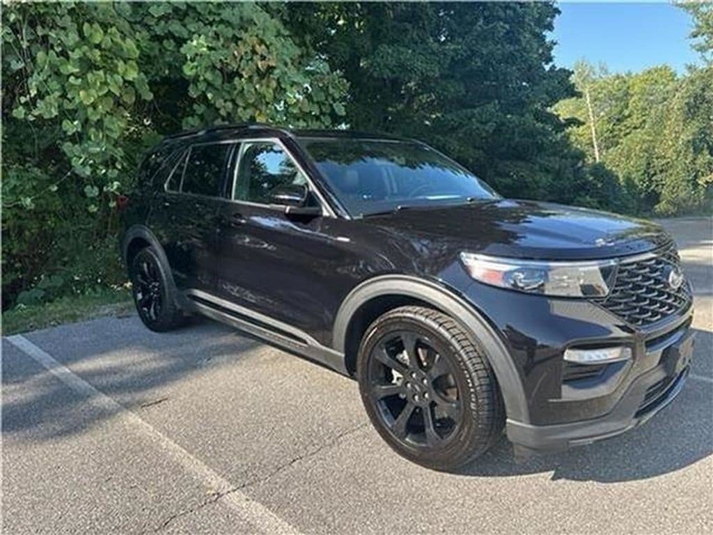 Used 2023 Ford Explorer ST-Line w/ Class IV Trailer Tow Package RWD image 49