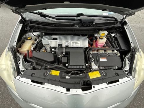 Used 2013 Toyota Prius Three image 26