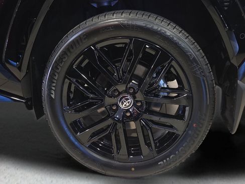 New 2026 Toyota RAV4 XSE AWD/4WD image 7