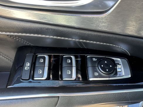 Used 2022 Kia Sorento SX image 19