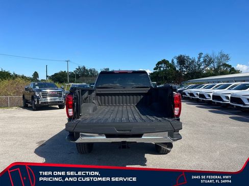 New 2025 GMC Sierra 2500 Pro AWD/4WD image 30