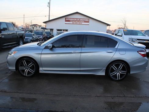 Used 2017 Honda Accord Sport image 1