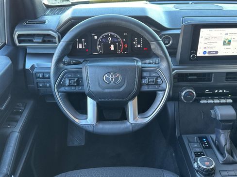 Used 2025 Toyota 4Runner SR5 image 13
