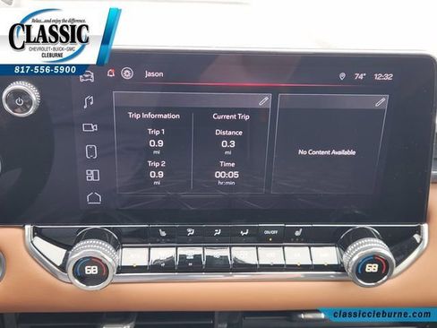 Used 2024 GMC Canyon AT4 w/ Technology Package image 46