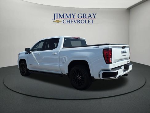Used 2024 GMC Sierra 1500 Elevation w/ LPO, Elevation Black Package AWD/4WD image 3