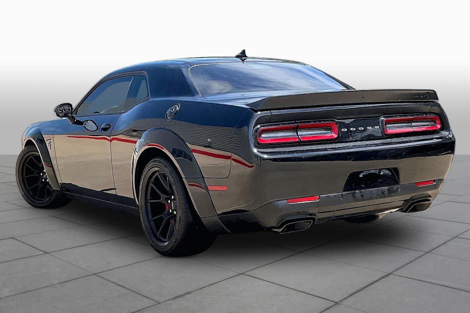 Used 2023 Dodge Challenger SRT Hellcat RWD image 24