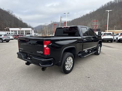 Used 2024 Chevrolet Silverado 2500 High Country image 4