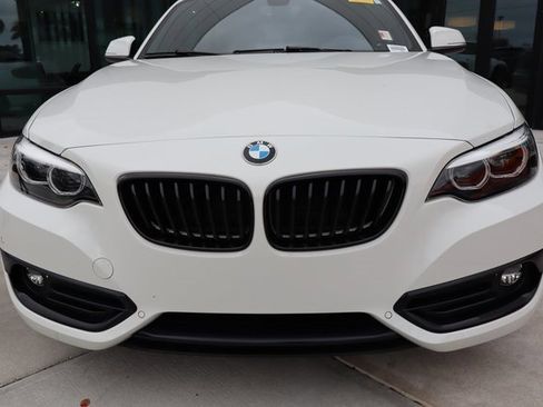 Used 2020 BMW 230i 230i w/ Convenience Package image 9