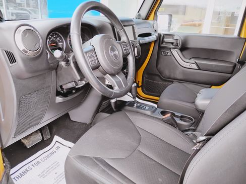 Used 2014 Jeep Wrangler Unlimited Sport w/ Quick Order Package 24S image 9