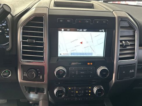 Used 2017 Ford F250 Platinum w/ Platinum Ultimate Package image 24