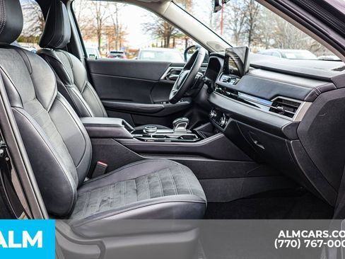 Used 2025 Mitsubishi Outlander SE image 23