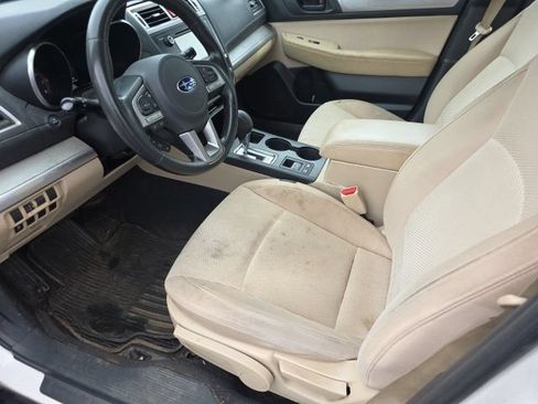 Used 2016 Subaru Outback 2.5i AWD/4WD image 12