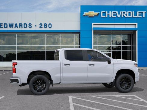 New 2026 Chevrolet Silverado 1500 Custom RWD image 5