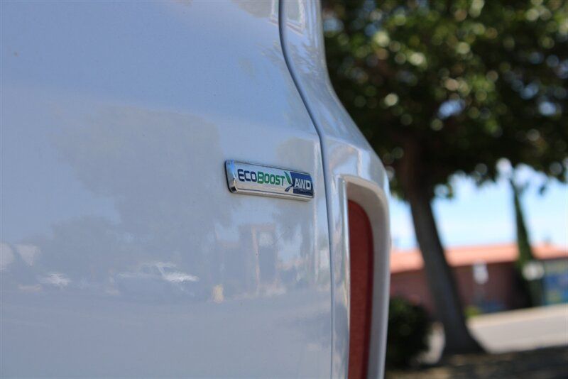Used 2020 Ford Escape SE AWD/4WD image 19